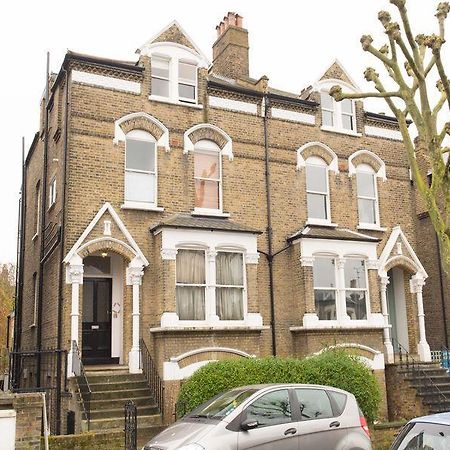 Veeve Apartment Dartmouth Park Road Tufnell Park London Exterior foto
